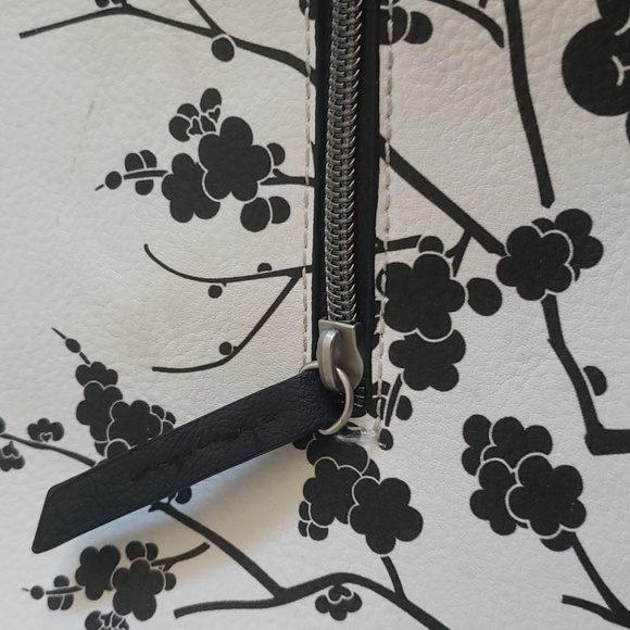 KIMMIDOLL PURSE - Picture 7 of 15